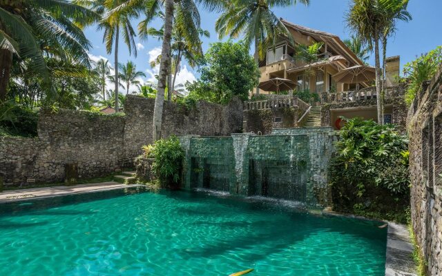 Курортный отель Wapa di Ume Ubud Resort & Spa