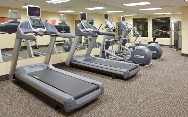 Holiday Inn & Suites Oakland Airport by IHG