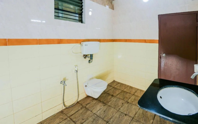 Mother Palace by OYO Rooms