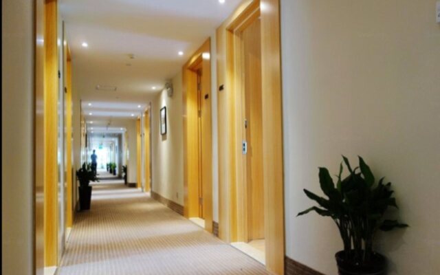 Atour Hotel (Nanjing Xuanwumen)