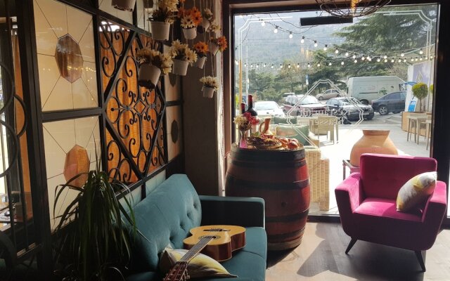 Nice Room Hotel Wine Brasserie