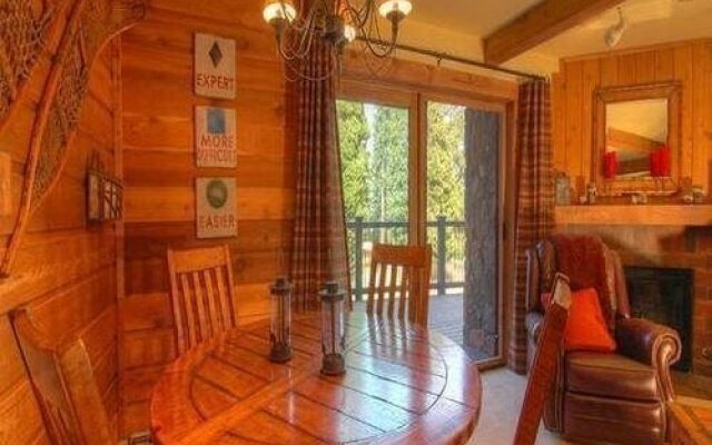 Double Eagle Condominiums