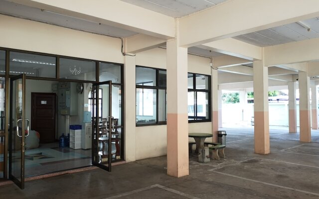 Tonkhoon Hotel