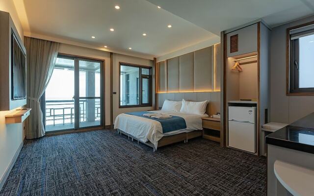 Seaview Villa Coastal Estate