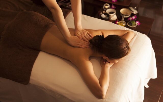 Loisir Spa Tower Naha