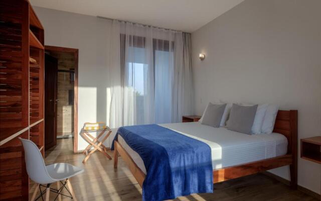 Aiolos Hotel & Discoveries