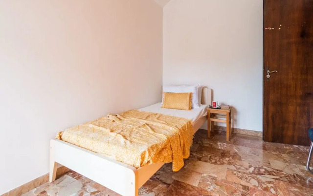 Sunny Apartment
