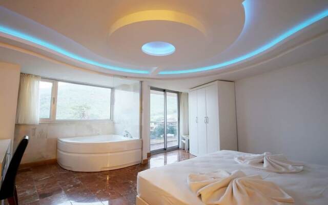 Arikanda Hotel 2