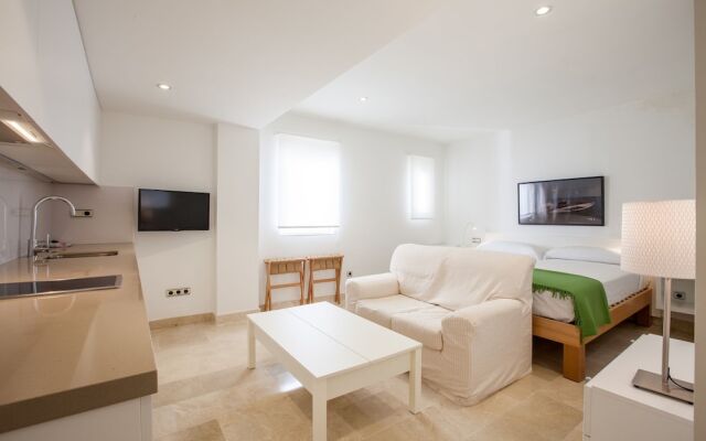 Holi-Rent Ático Santa Marta