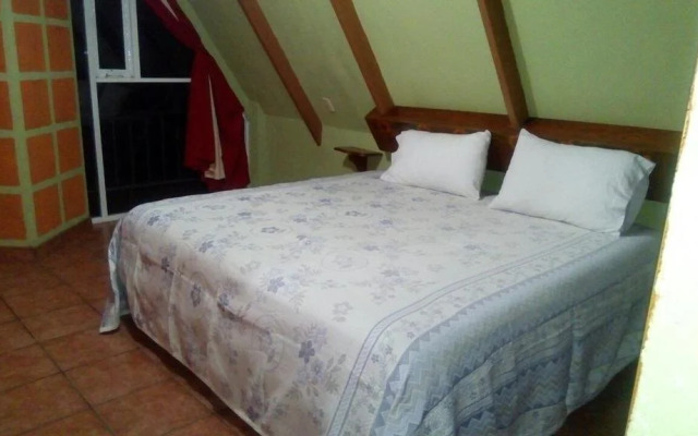 Cabañas y Habitaciones El Malecón