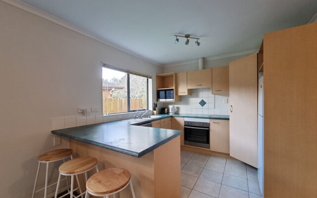 Beautiful 3BR House - WiFi - Car park
