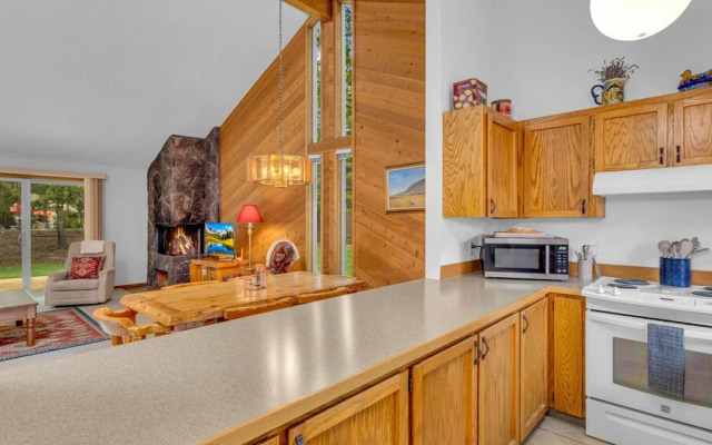 1219 Gorgeous Home W/3-Master'Sgames Rmthemed Rm