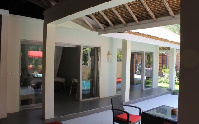 Maylie Bali Villa
