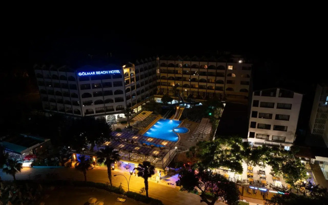 Golmar Beach