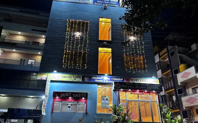 New Royal Ruby Hotel Ecity Phase 1