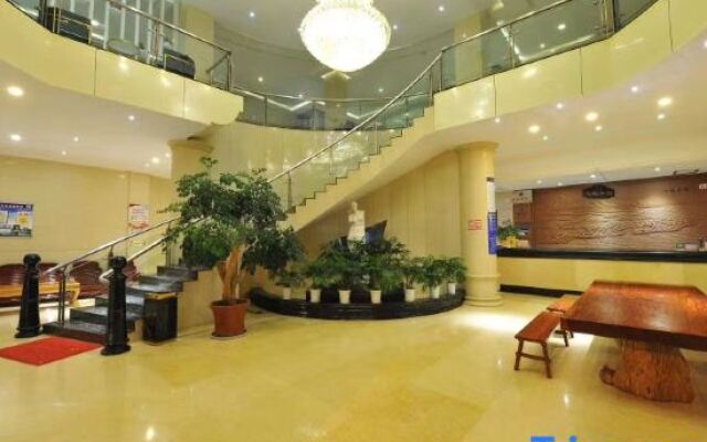 Yuxi Zhuoran Xinzhuang Hotel