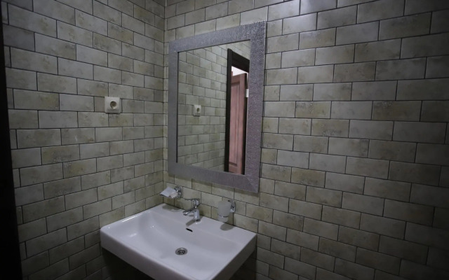 Aschamta hotel (Ashamta)