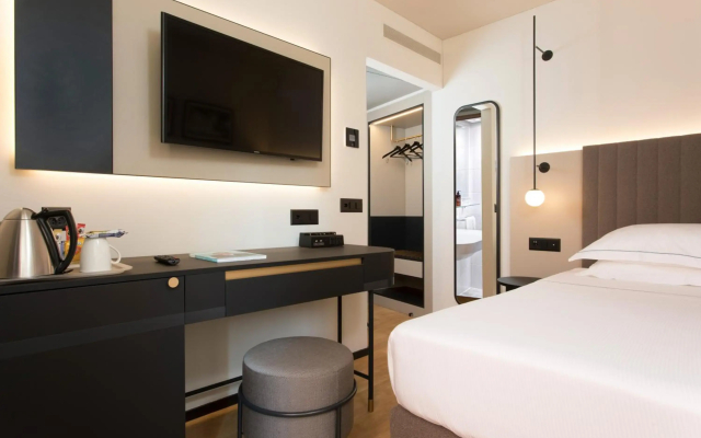 Hotel Grand Pacific