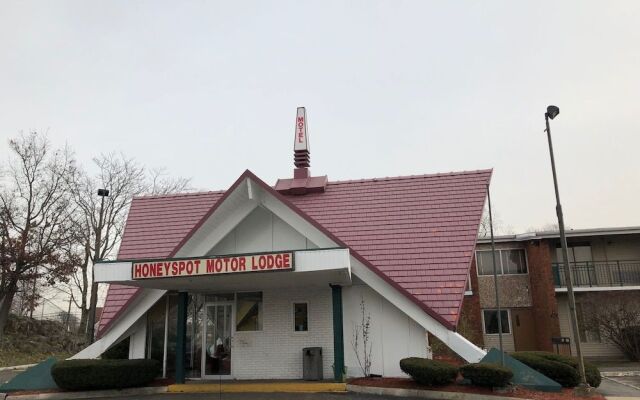 Honeyspot Motor Lodge