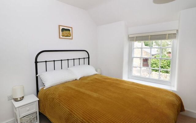 Gritstone Cottage