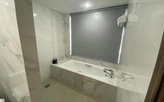 Raja Hotel Kuta Mandalika Resort & Convention