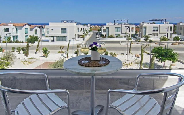 Theresa Paralimni in Paralimni