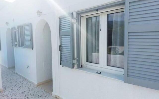 Androshouses gr - Agios Petros Beach apartment 2
