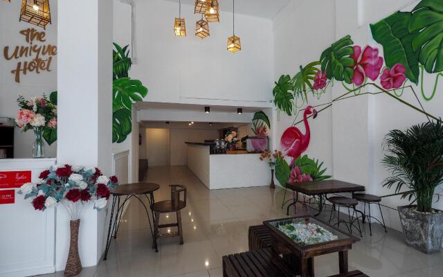 OYO 937 The Unique S Hotel