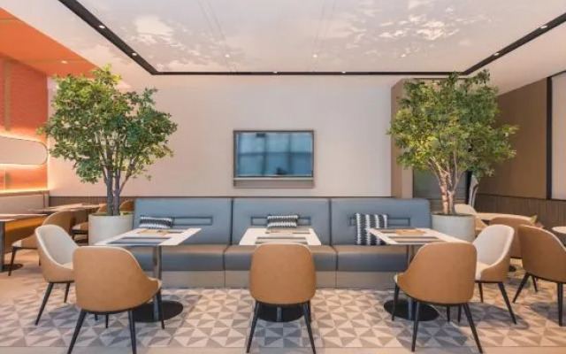 Madison Hotel Causeway Bay Plaza Honggutan Nanchang