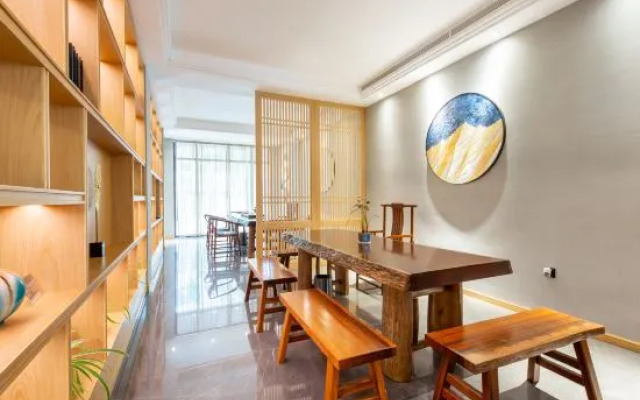 Shiguang Mercure Hotel (Yongkang Baolong Plaza)