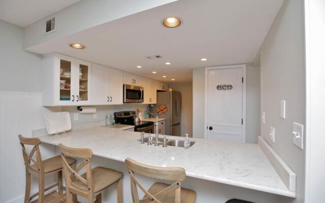 Edgewater Beach & Golf Resort by Panhandle Getaways