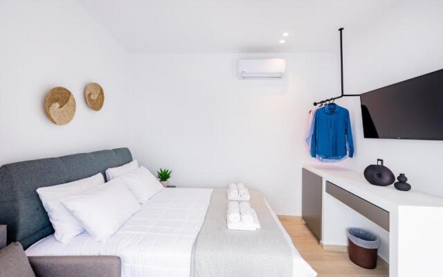 Sunwaves Beach studio I