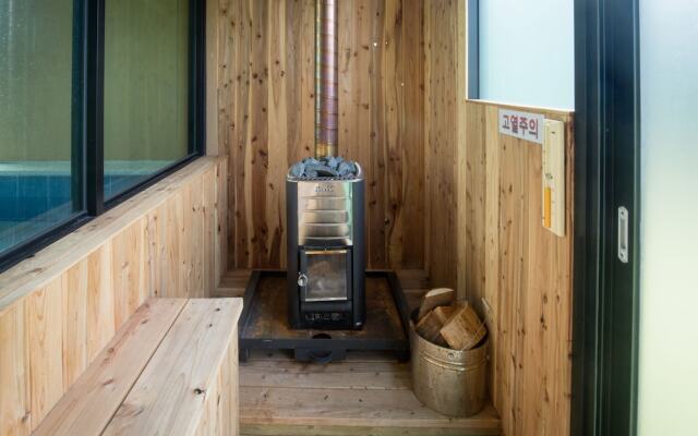 Ocean View Pension No. 2