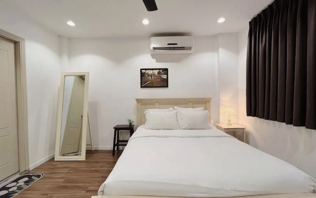 The L'anmien Saigon District 3