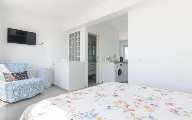 YourHouse Monges sea view Studio