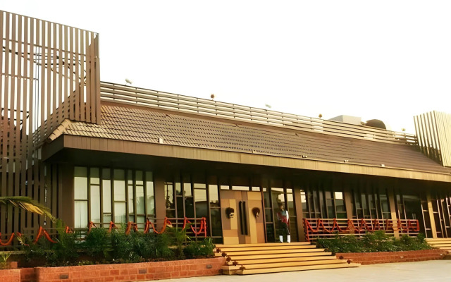The Golden Crown Hotel & Spa, Colva