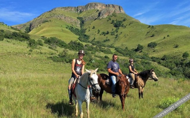 Lydenrust Guest Farm and Horse Trails