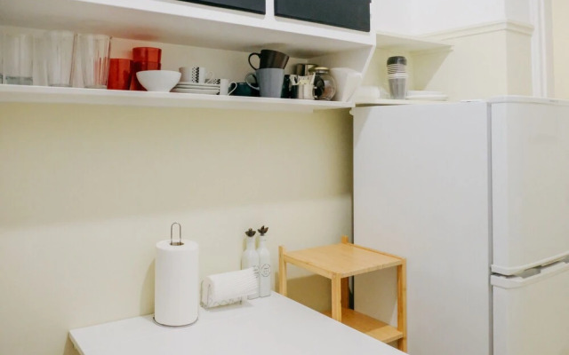 Newly Renovated Athenian Apt