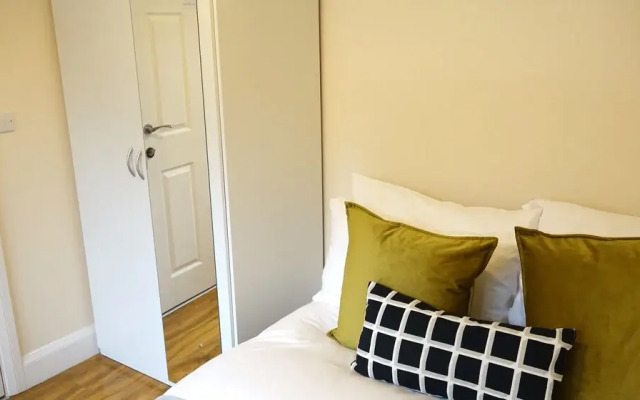 Heathrow Ensuite Rooms