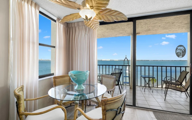 Casa Del Mar G-608 by Distinctive Beach Rentals