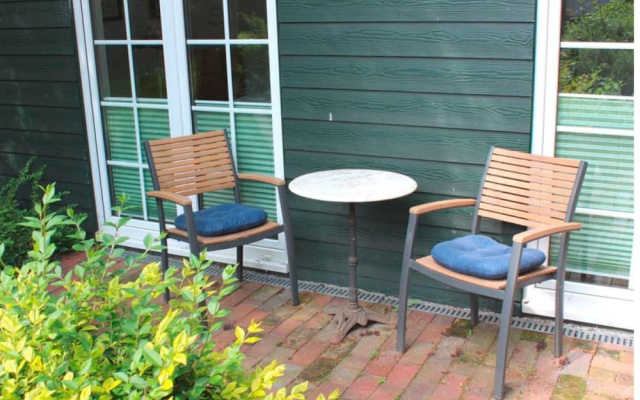 Ferienwohnung am Deich mit Terrasse in Burhave