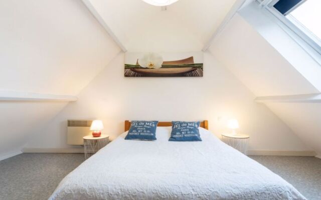 Holiday Home Côte des îles - PRB408