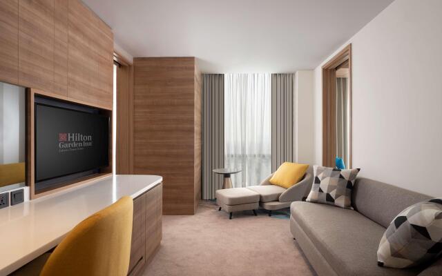 Hilton Garden Inn Jakarta Taman Palem