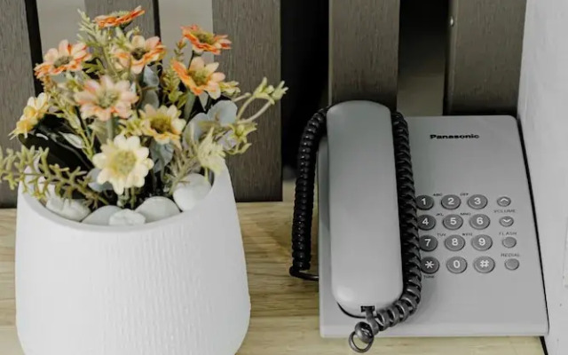 The Horizon Groove Hotel