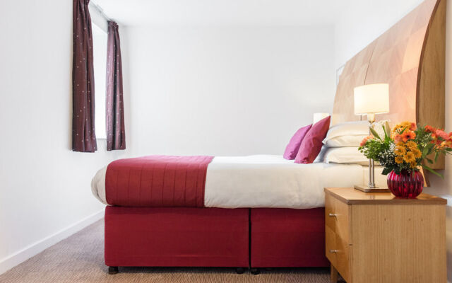 Premier Suites Birmingham (Formerly Premier Apartments Birmingham)