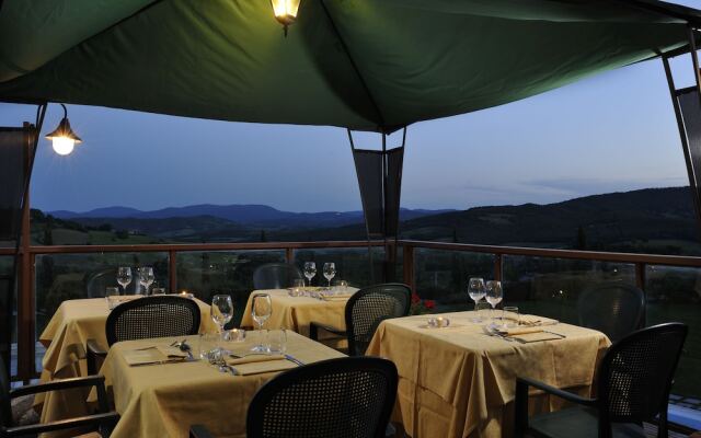 La Pergola Apartments