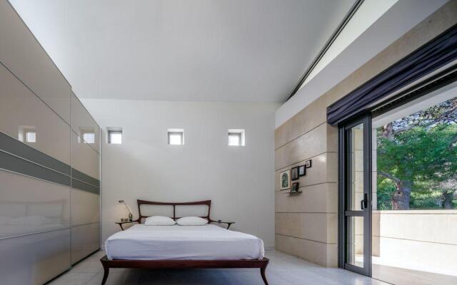 Minimal Blue Villa