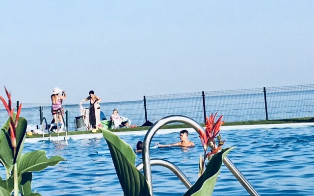 Apartamento Mi Capricho con vistas al Mar y Piscina