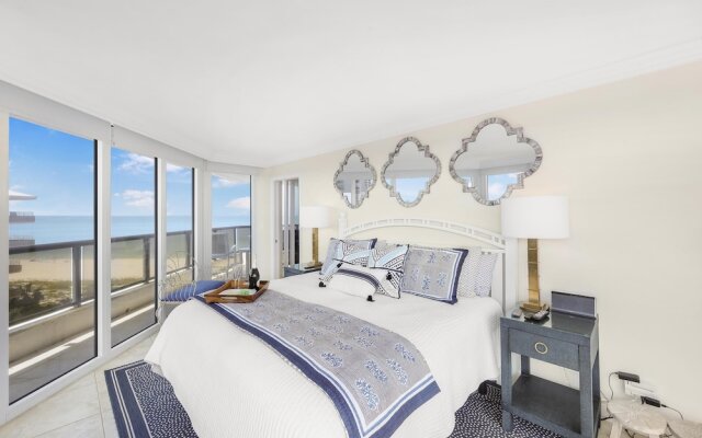 Cozy Beachfront Getaway With Pool and spa