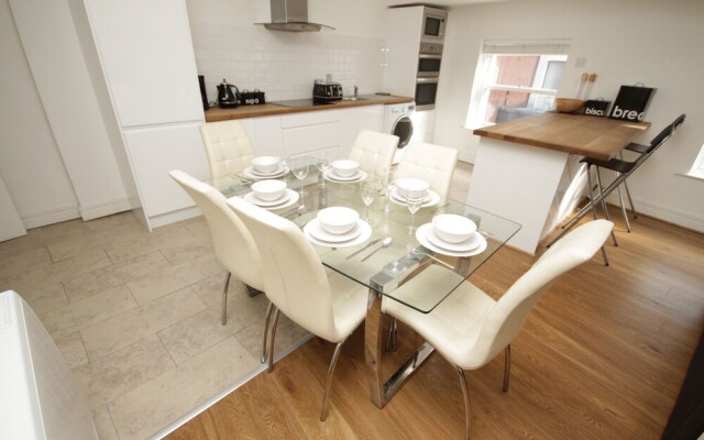Coppinger Row Luxury Apartment
